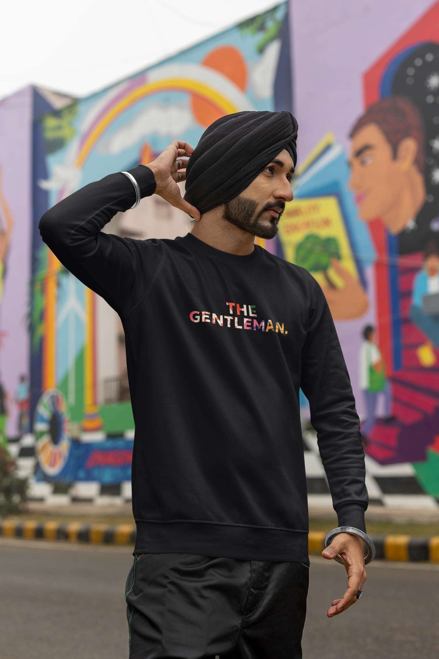 The Gentleman Black Graphic Printed Sweatshirt Men